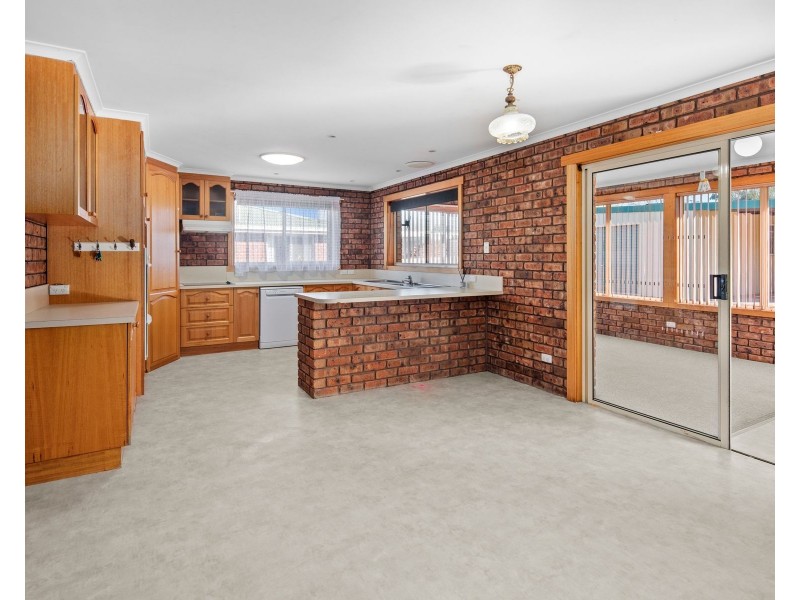 33 Dry Street, Deloraine TAS 7304