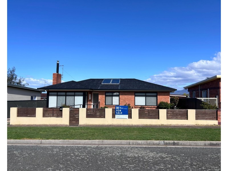 38 Weston Street,, Deloraine TAS 7304