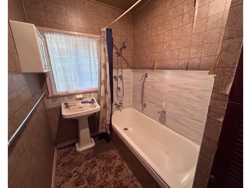 49 West Barrack Street, Deloraine TAS 7304