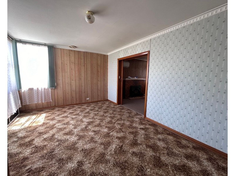 49 West Barrack Street, Deloraine TAS 7304