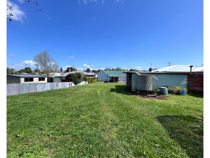49 West Barrack Street, Deloraine TAS 7304