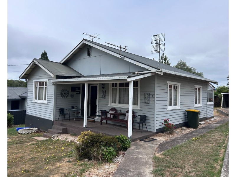 4 West Church Street, Deloraine TAS 7304