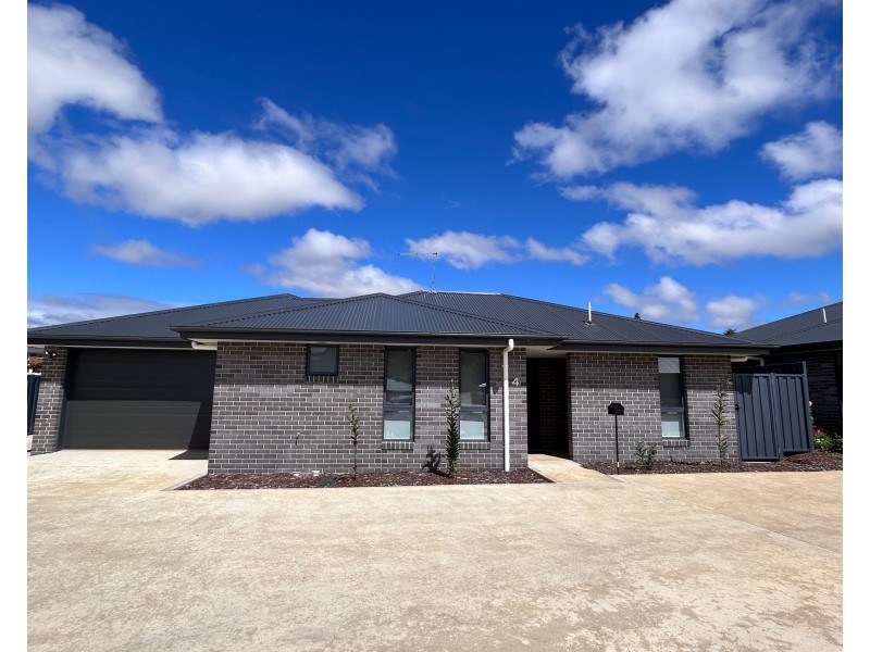 4/70 West Barrack Street, Deloraine TAS 7304