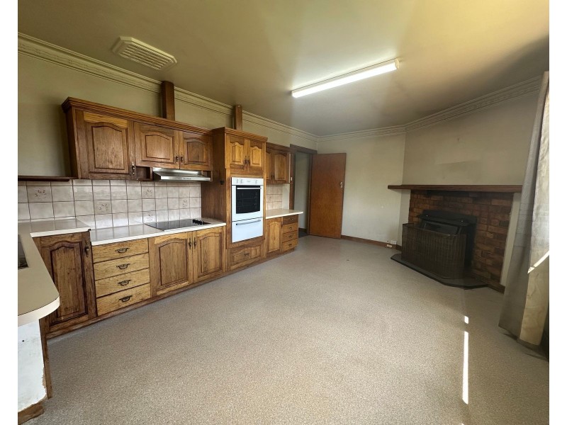 19 West Barrack Street, Deloraine TAS 7304