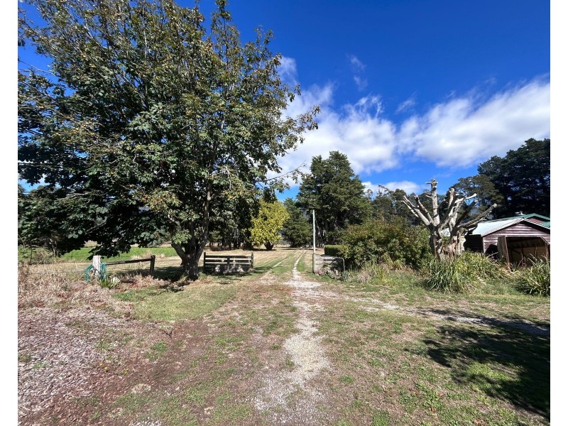 115 Fernleigh Road,, Caveside TAS 7304