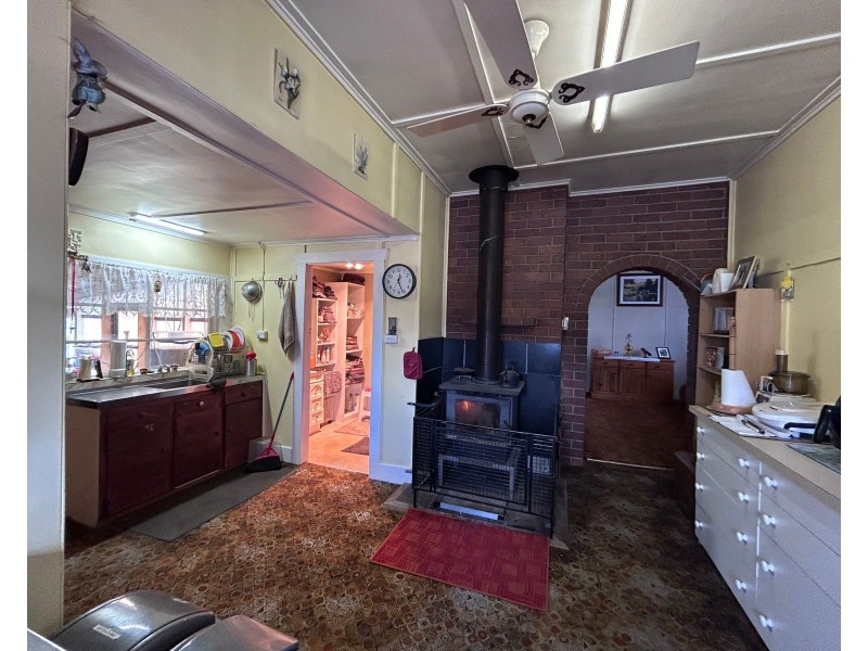 104 Main Road, Meander TAS 7304