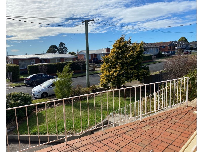 39 Croft Avenue, Devonport TAS 7310
