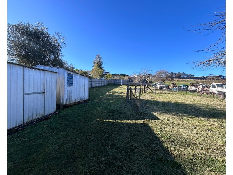 Deloraine TAS 7304