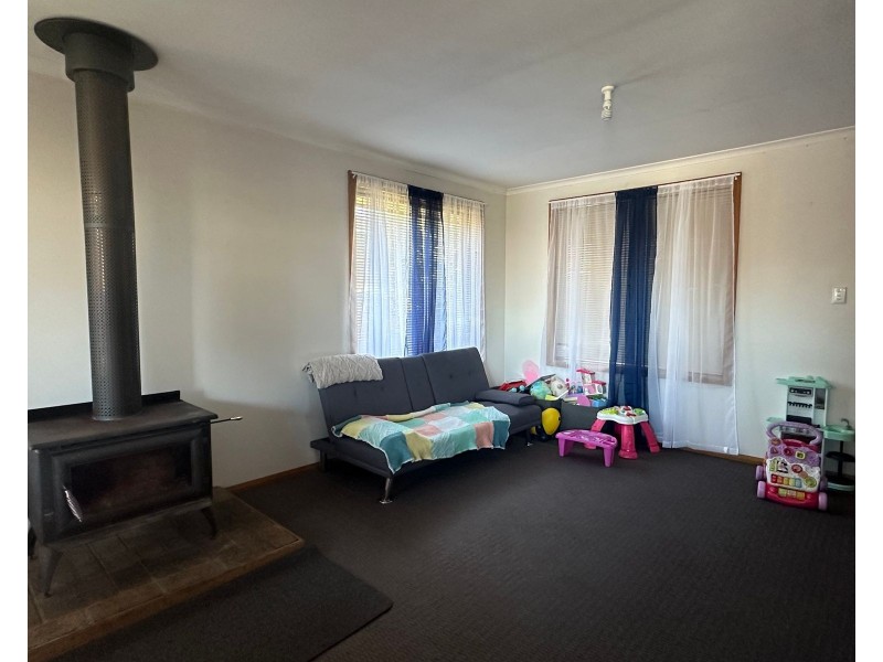 2/40A Beefeater Street, Deloraine TAS 7304