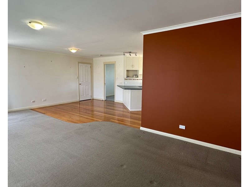 2/66 West Goderich Street, Deloraine TAS 7304