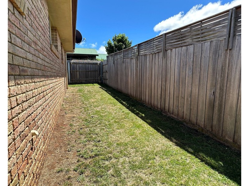 2/66 West Goderich Street, Deloraine TAS 7304