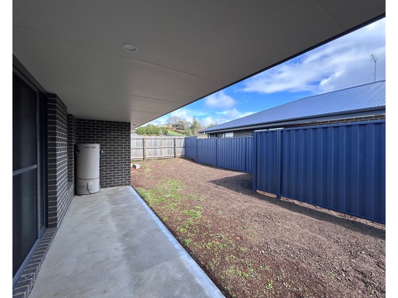 6/74 West Barrack Street, Deloraine TAS 7304