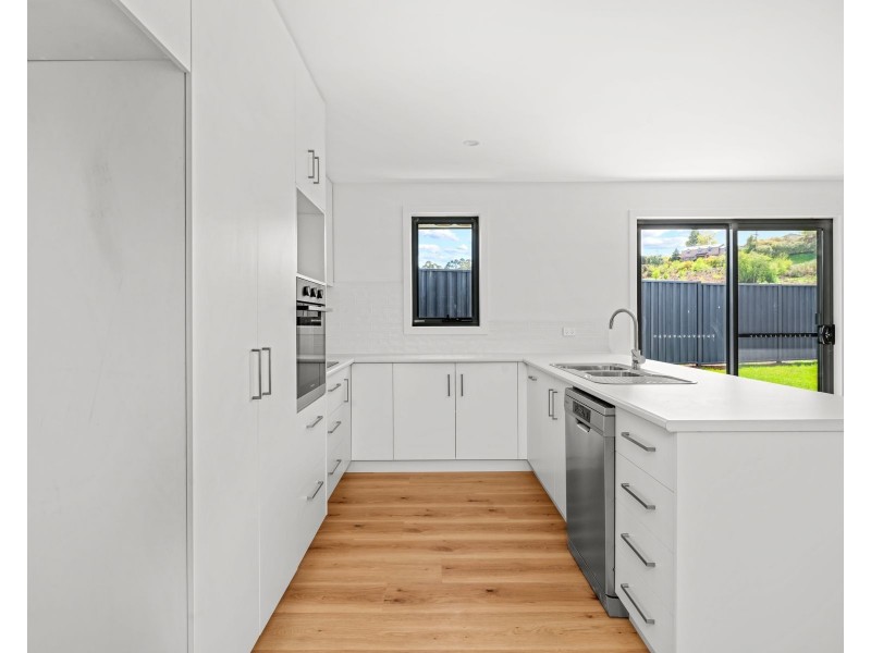 4/74 West Barrack Street, Deloraine TAS 7304