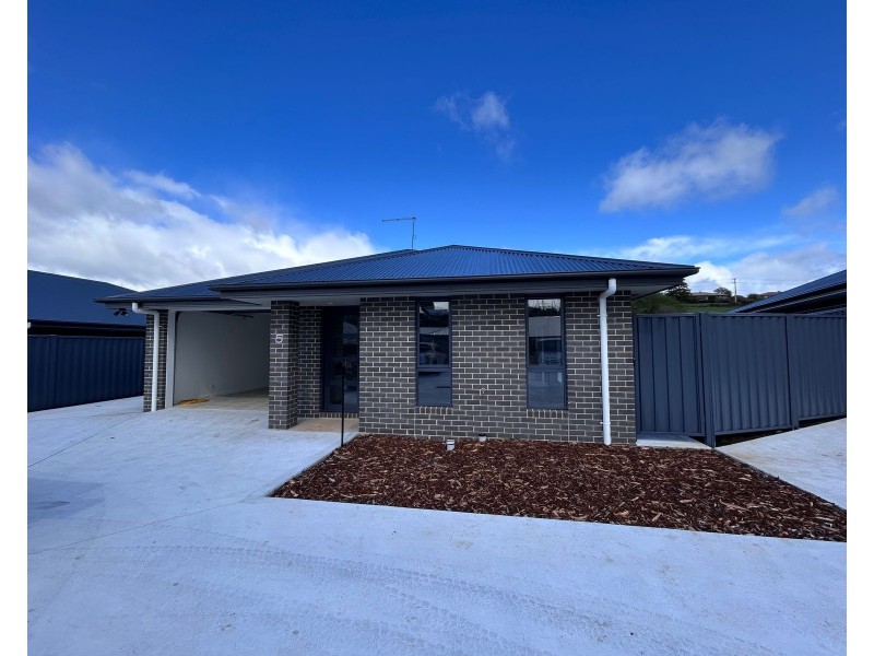 5/74 West Barrack Street, Deloraine TAS 7304