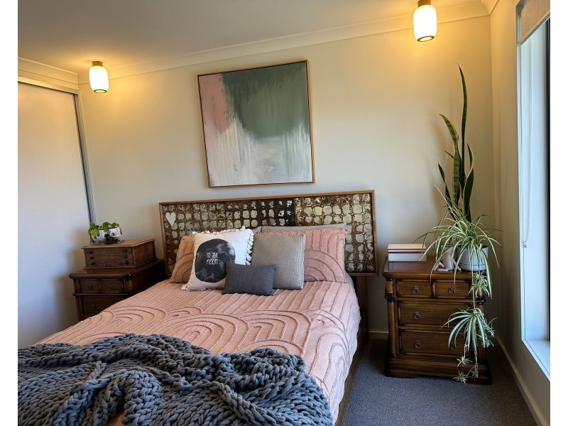 2/16 West Barrack Street, Deloraine TAS 7304