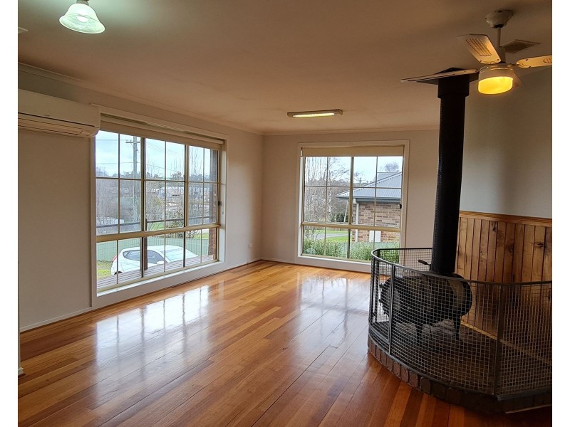 6 East Goderich Street, Deloraine TAS 7304