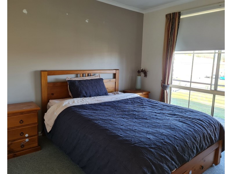 6 East Goderich Street, Deloraine TAS 7304