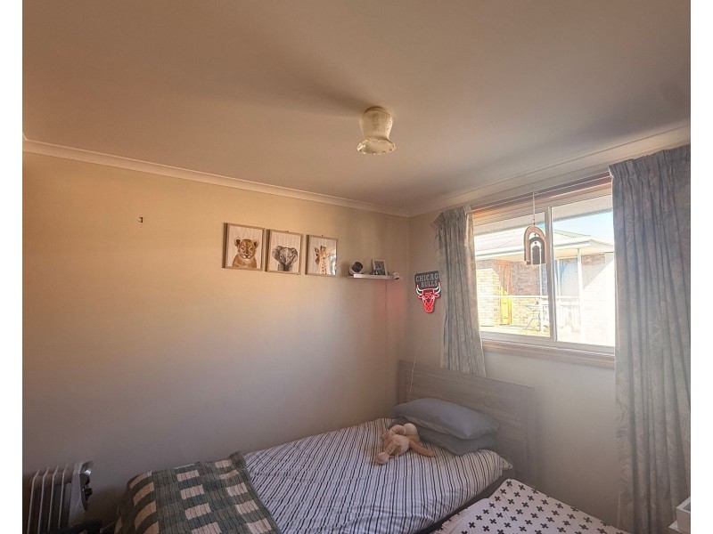 1/13 East Westbury Place, Deloraine TAS 7304