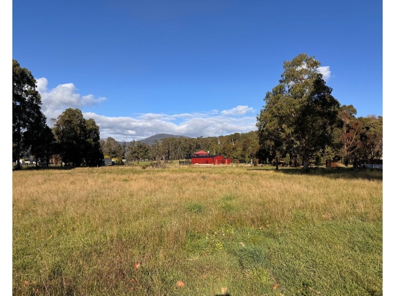 125 Main Road, Meander TAS 7304