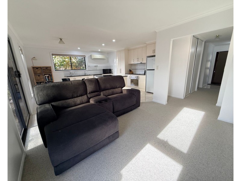 2/105A King Street, Westbury TAS 7303