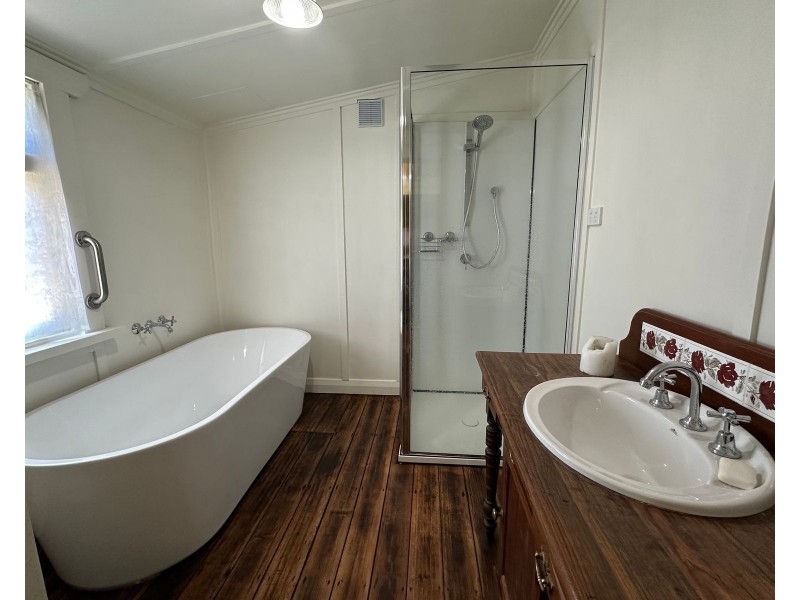 9 Lyall Street, Westbury TAS 7303