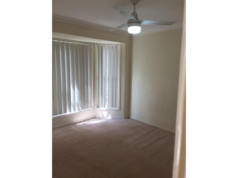 18 Ontario Street, Wavell Heights QLD 4012