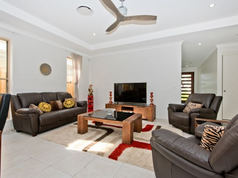 28 Flinders Circuit, Fitzgibbon QLD 4018