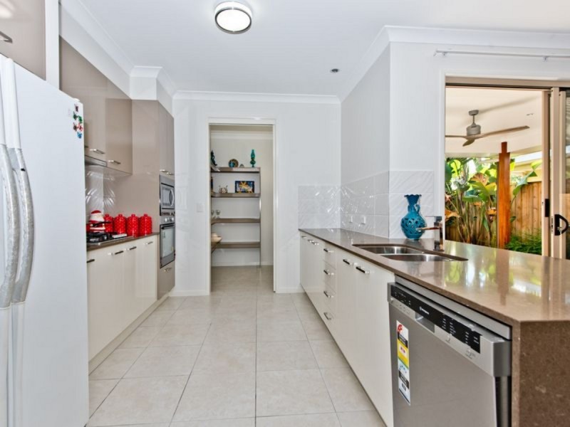 28 Flinders Circuit, Fitzgibbon QLD 4018