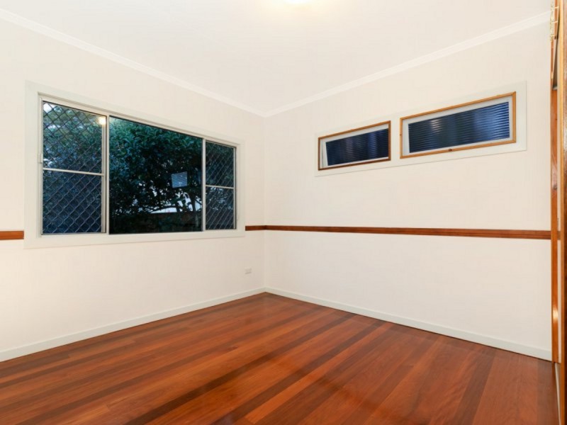 33 Windrest Avenue, Aspley QLD 4034