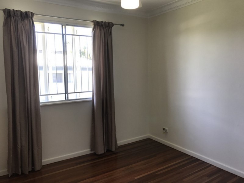 73 Basnett Street, Chermside West QLD 4032