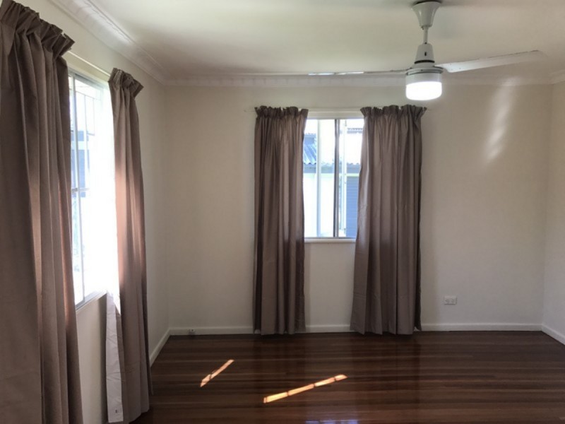 73 Basnett Street, Chermside West QLD 4032