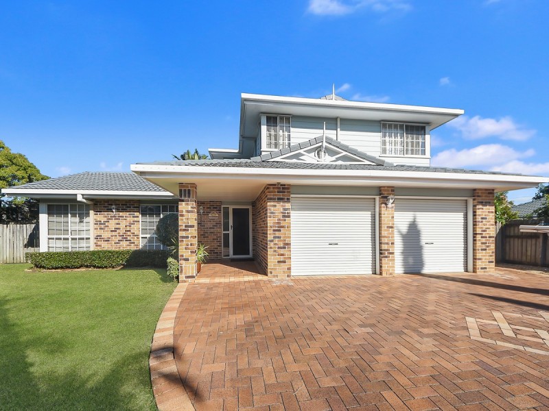 5 Oxford Crescent, Bridgeman Downs QLD 4035