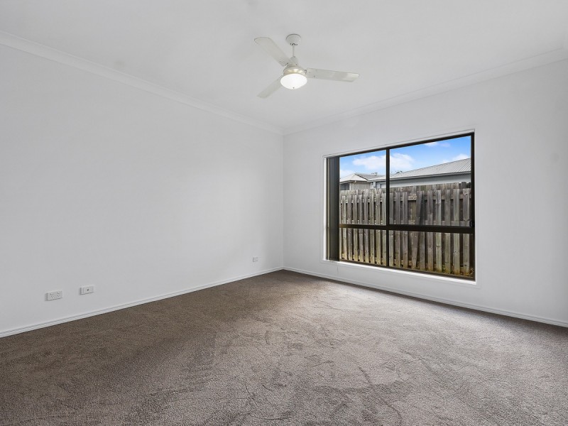 13 Petrie Crescent, Aspley QLD 4034