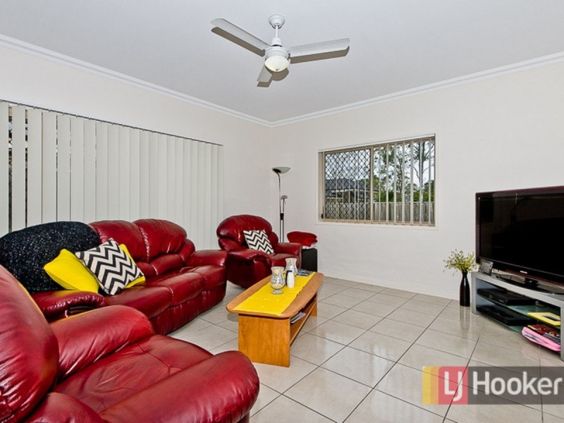 9 Gardenia Place, Bridgeman Downs QLD 4035