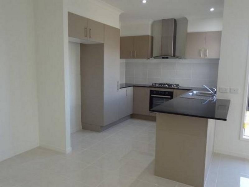 62 Blue Mountains Crescent, Fitzgibbon QLD 4018