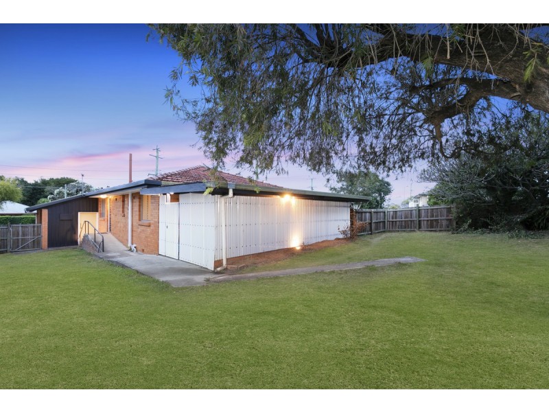 10 Pie Street, Aspley QLD 4034