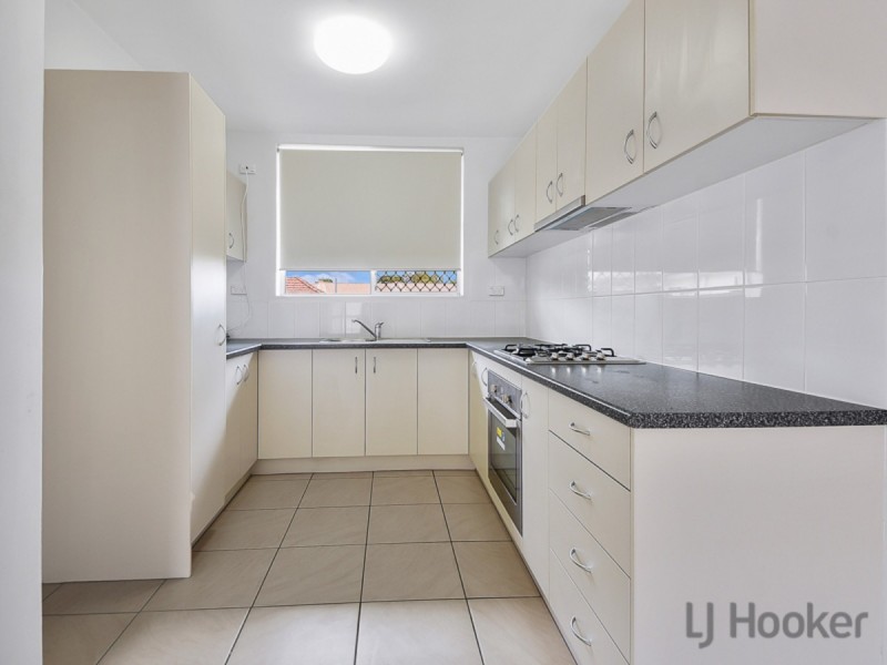 2/61 Wallace Street, Chermside QLD 4032