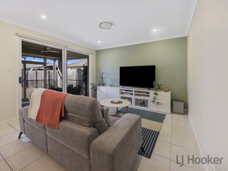7 Noosa Street, Fitzgibbon QLD 4018