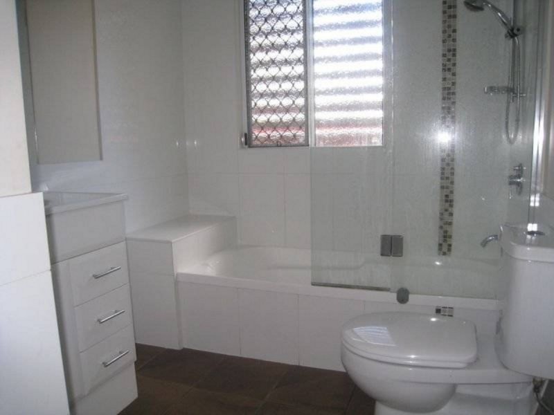 82 Blackwood Road, Deagon QLD 4017