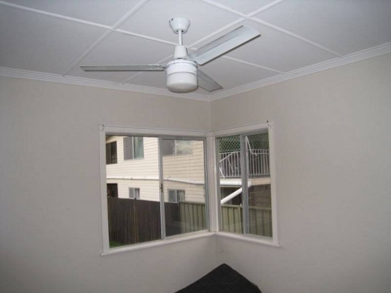 82 Blackwood Road, Deagon QLD 4017