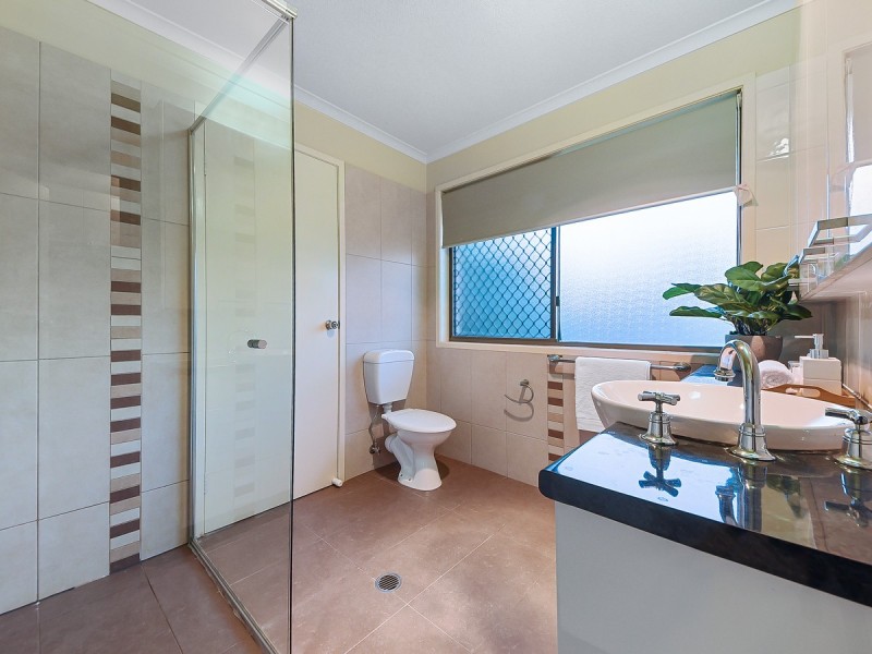 94 Ridley Road, Bridgeman Downs QLD 4035