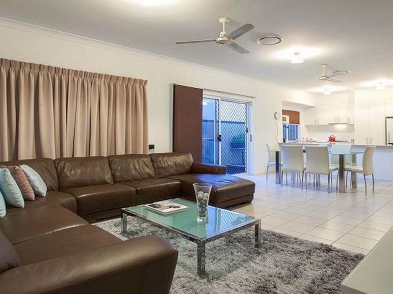 35 Mondial Drive, Warner QLD 4500