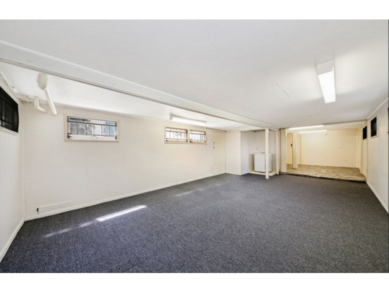 8 Coolah Street, Aspley QLD 4034