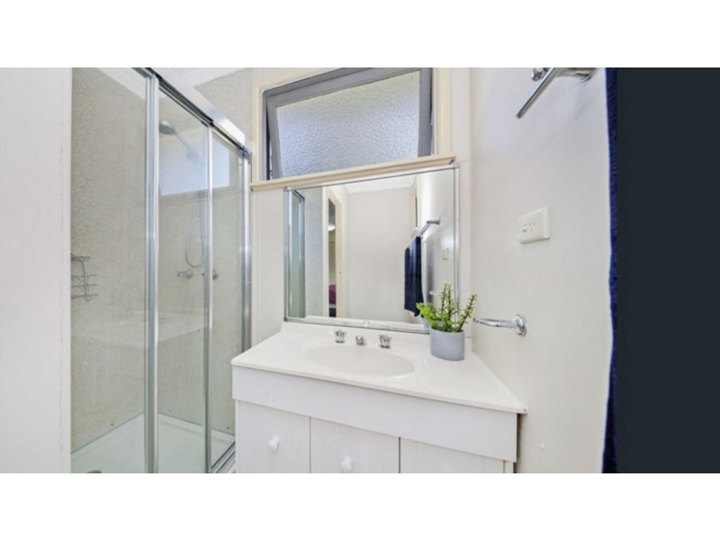 8 Coolah Street, Aspley QLD 4034