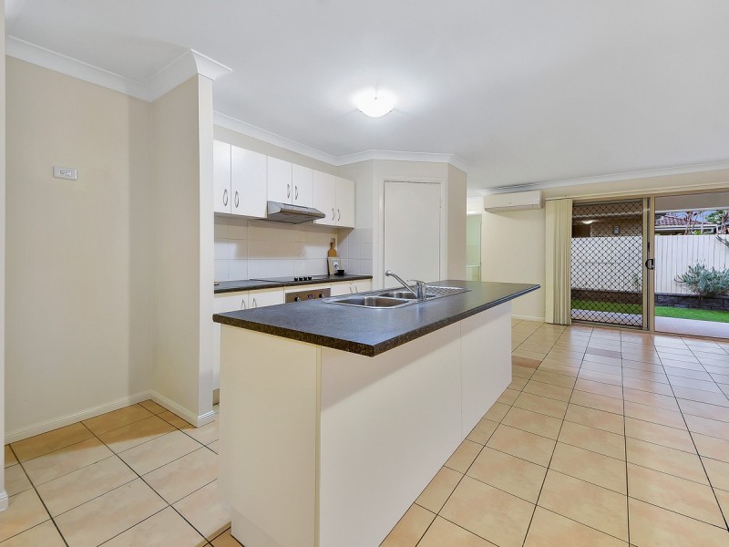 13 Lyrebird Close, Taigum QLD 4018