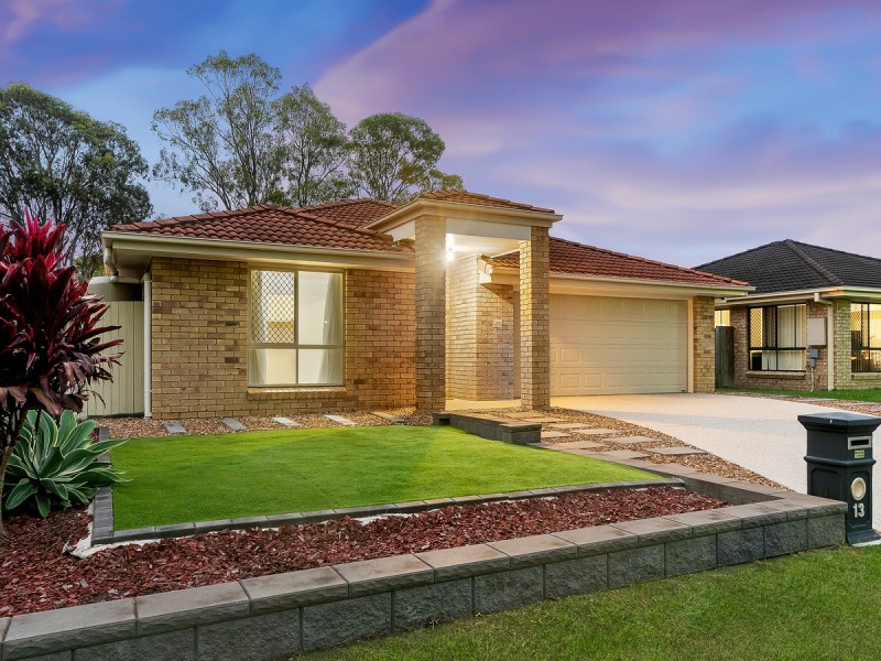 13 Lyrebird Close, Taigum QLD 4018