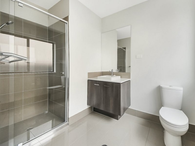 23 Leong Street, Bridgeman Downs QLD 4035