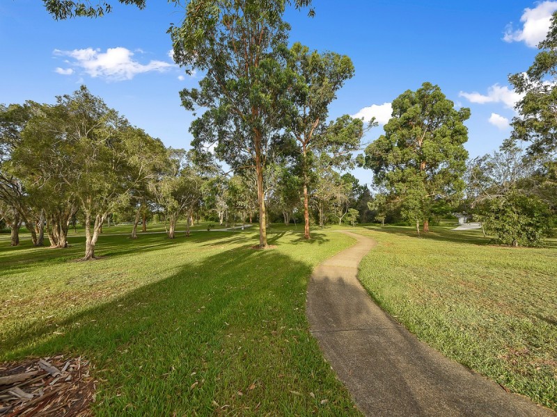 8 Crofton Street, Geebung QLD 4034