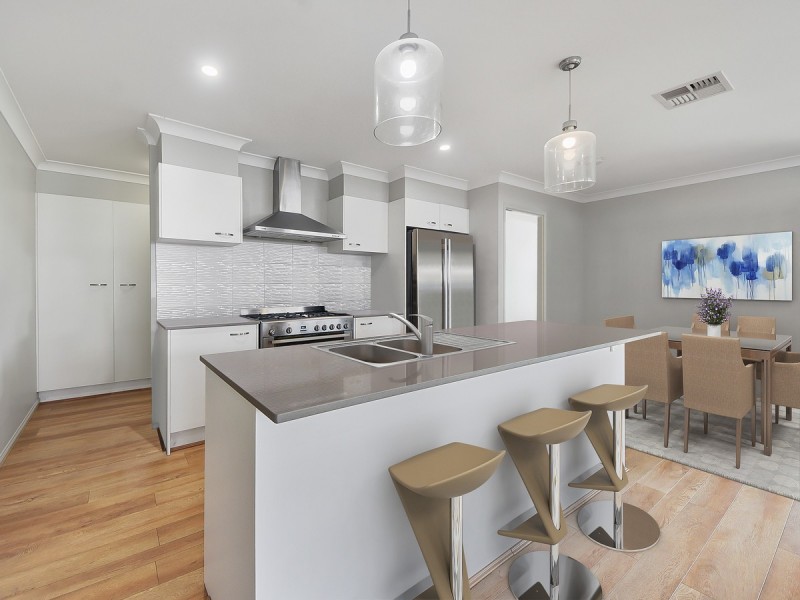 10 Teviot Street, Warner QLD 4500