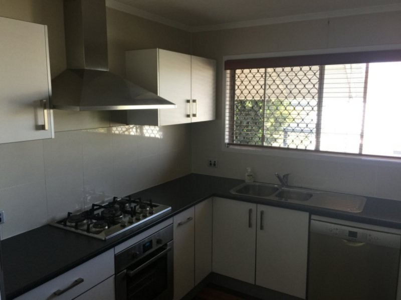 10 Ivor Street, Bracken Ridge QLD 4017